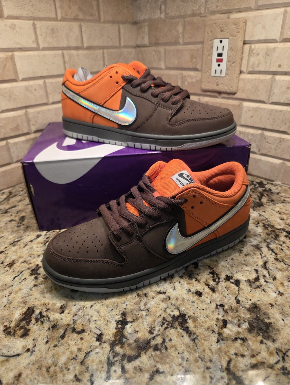 Nike SB Dunk Low Muni Pass Safety Orange Brown Men 10/Women 11.5 DS